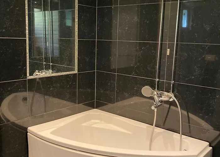 Cozy Holiday Apartment With Sauna & Outside Jacuzzi